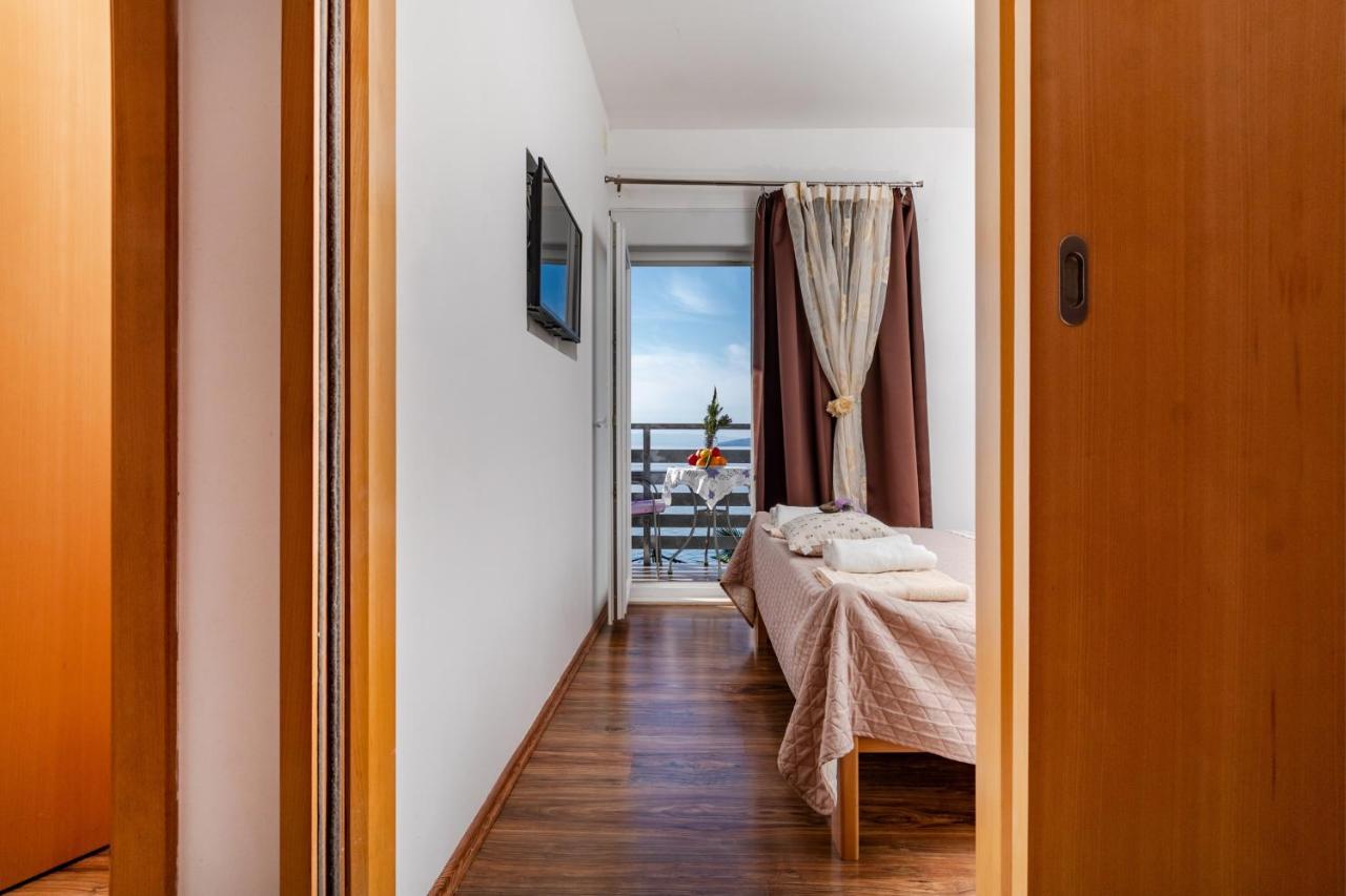 Apartments Tolic Baška Voda Екстериор снимка
