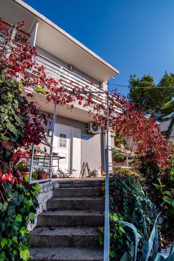 Apartments Tolic Baška Voda Екстериор снимка